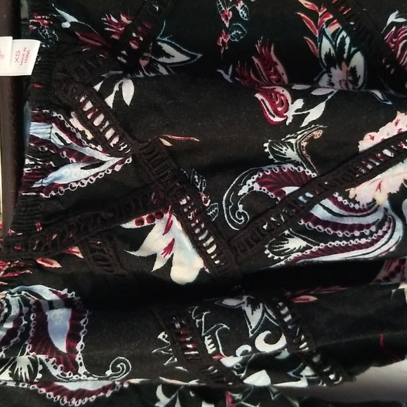 Long sleeved romper sz XS black - Picture 3 of 5